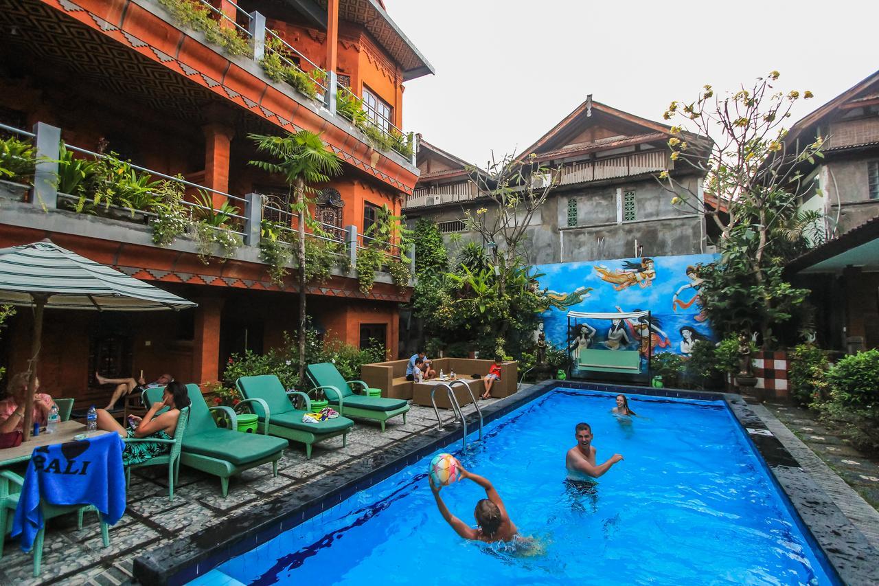 Hotel Lumbung Sari Legian Exterior foto