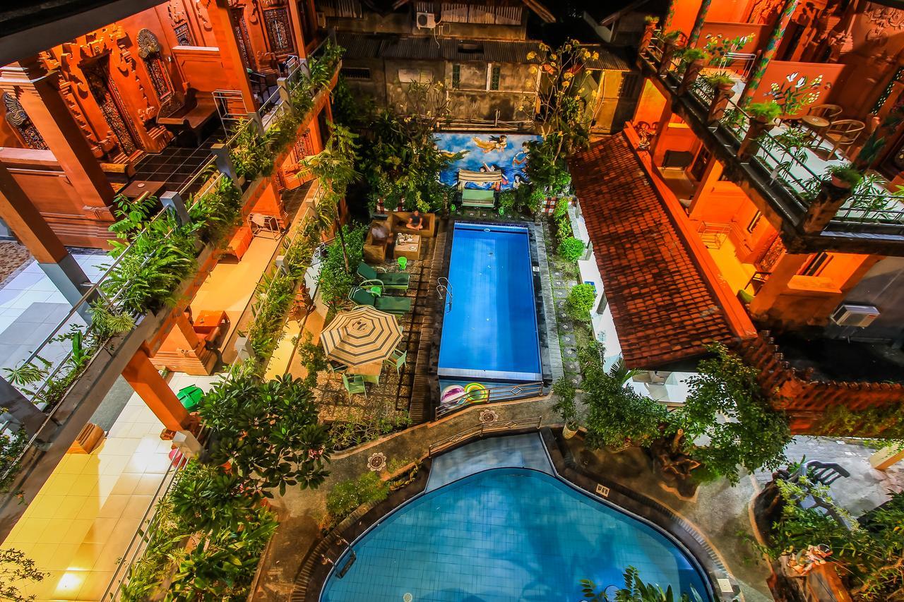 Hotel Lumbung Sari Legian Exterior foto