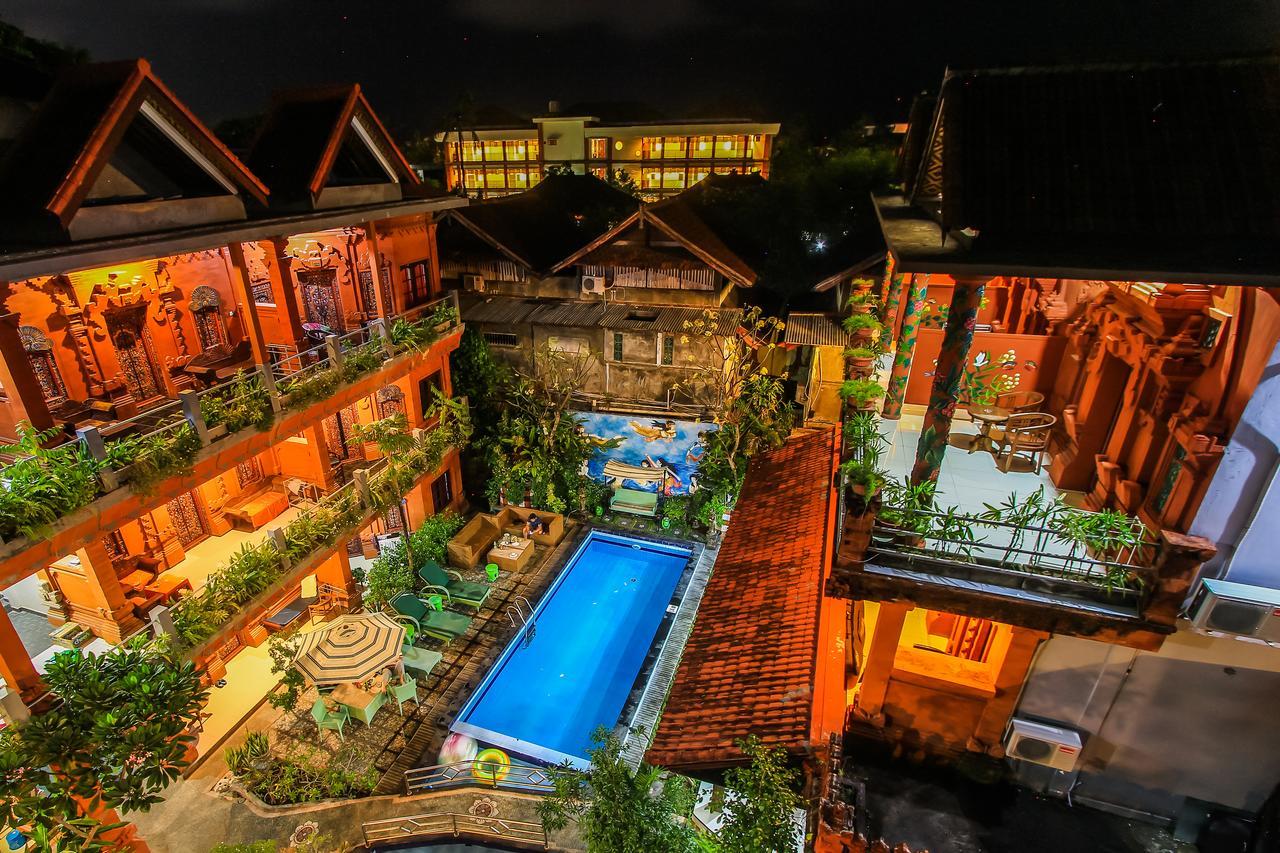 Hotel Lumbung Sari Legian Exterior foto