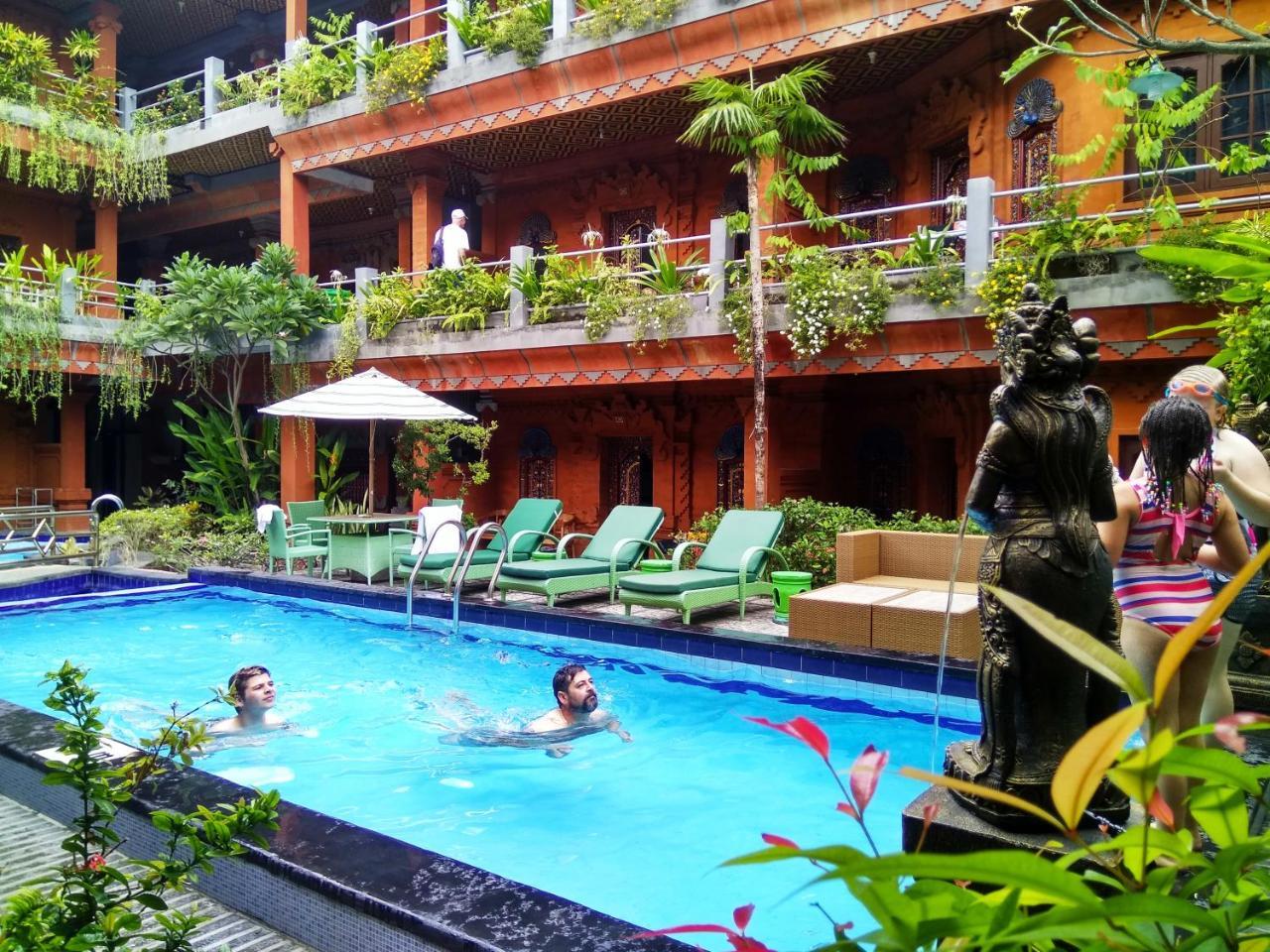 Hotel Lumbung Sari Legian Exterior foto