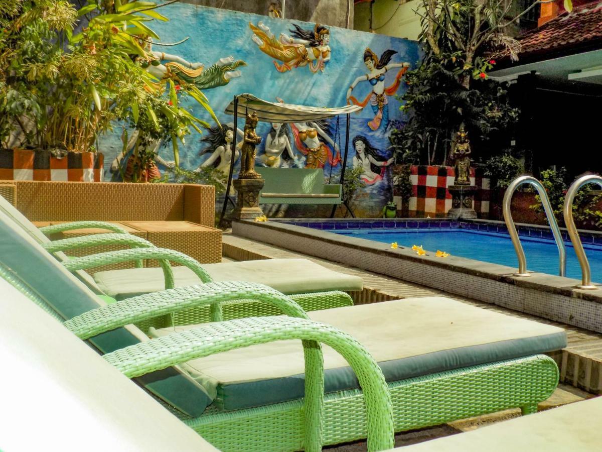 Hotel Lumbung Sari Legian Exterior foto